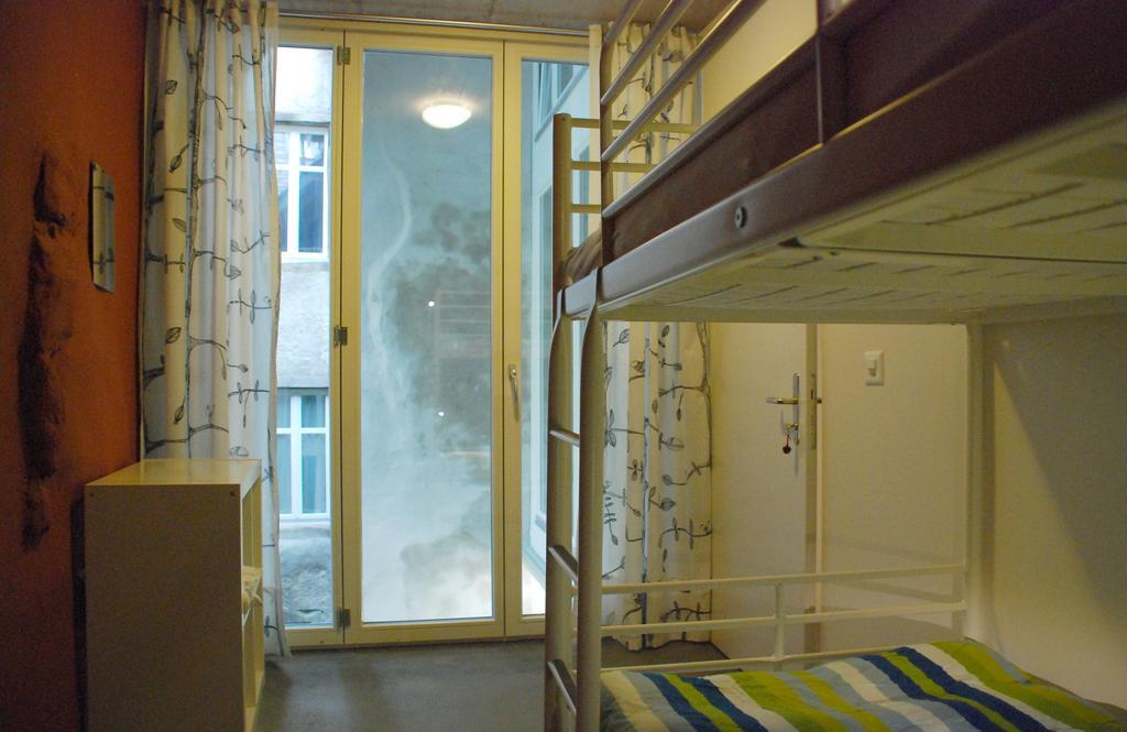 Hostel Tabakhuesli Stein (Aargau) Quarto foto